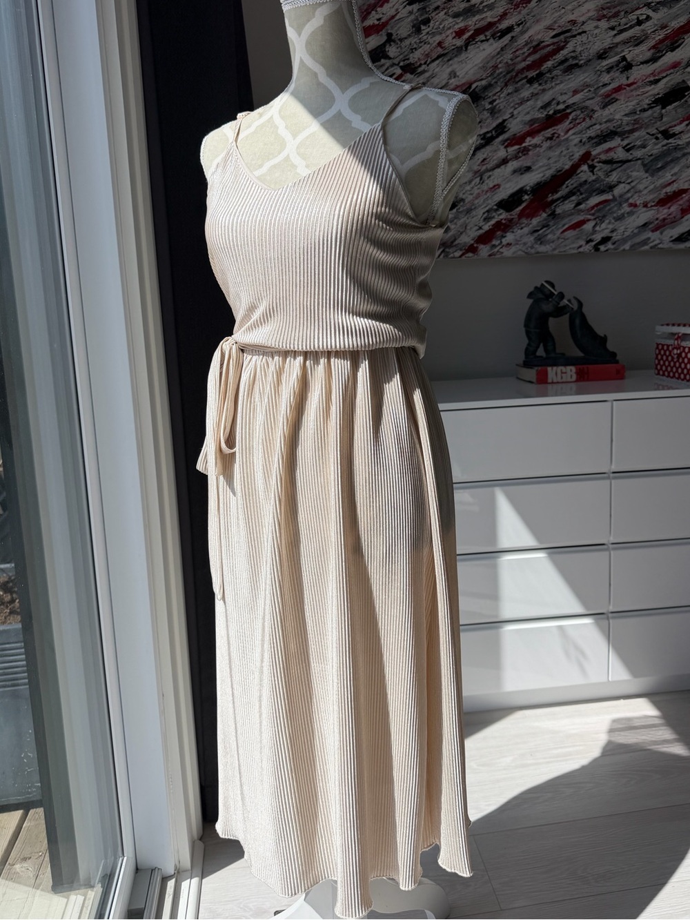Monteau Cream/ Champagne/ Gold/Ribbed Tie-Waist Midi Dress Size M